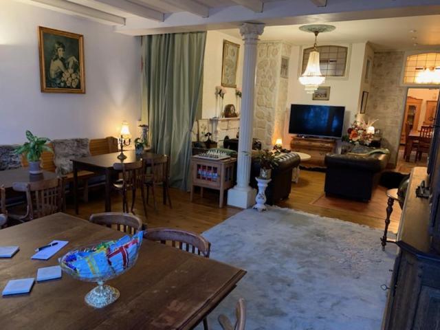 B&B Petit Chateau - Stijlvol Verblijf Centraal Gelegen In Zeeuws Vlaanderen Biervliet Εξωτερικό φωτογραφία